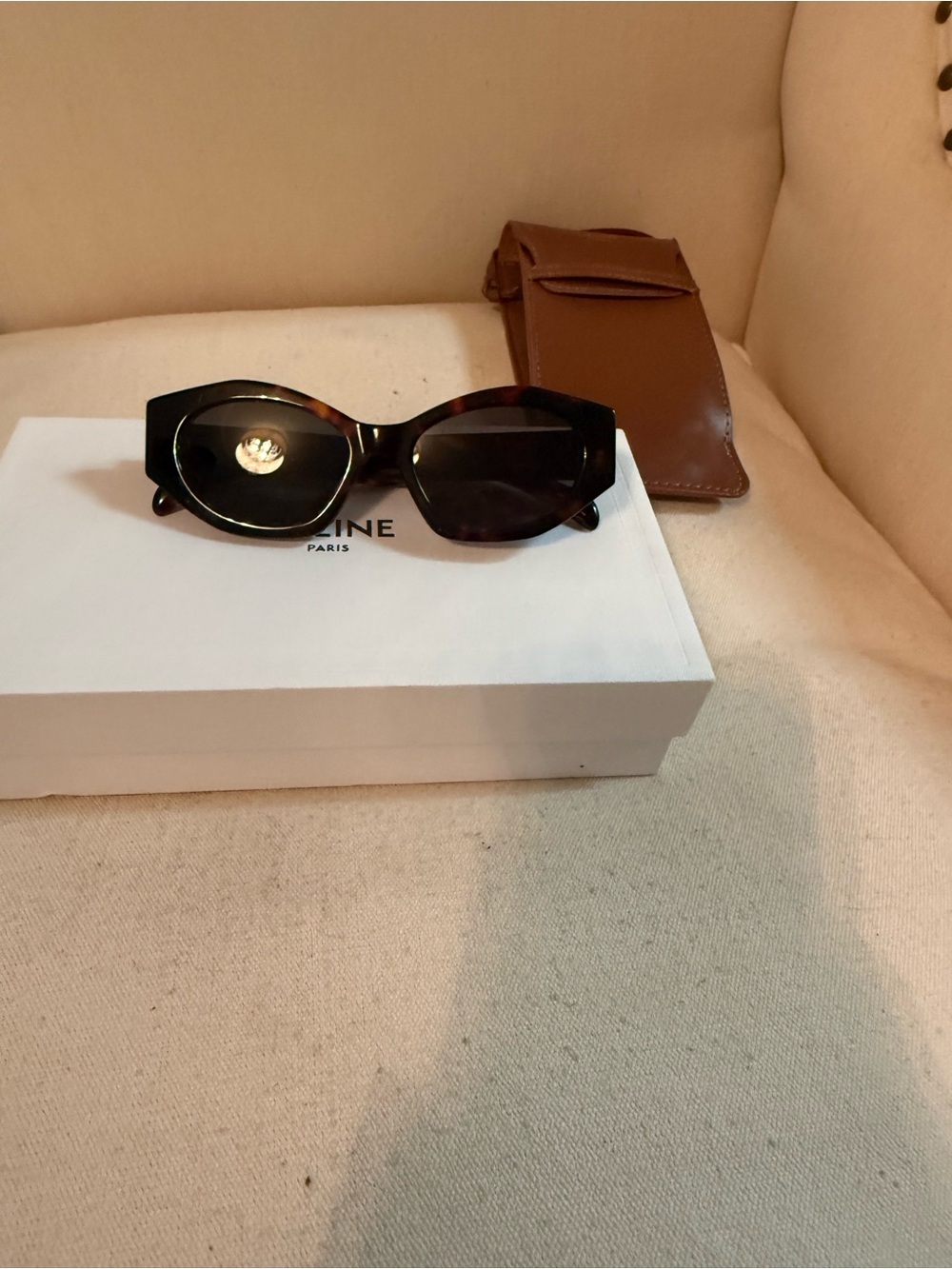 Celine Arc de Triomphe sunglasses - Picture 8 of 15